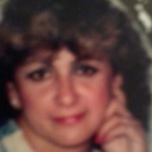 Meet your Posher, Nelida